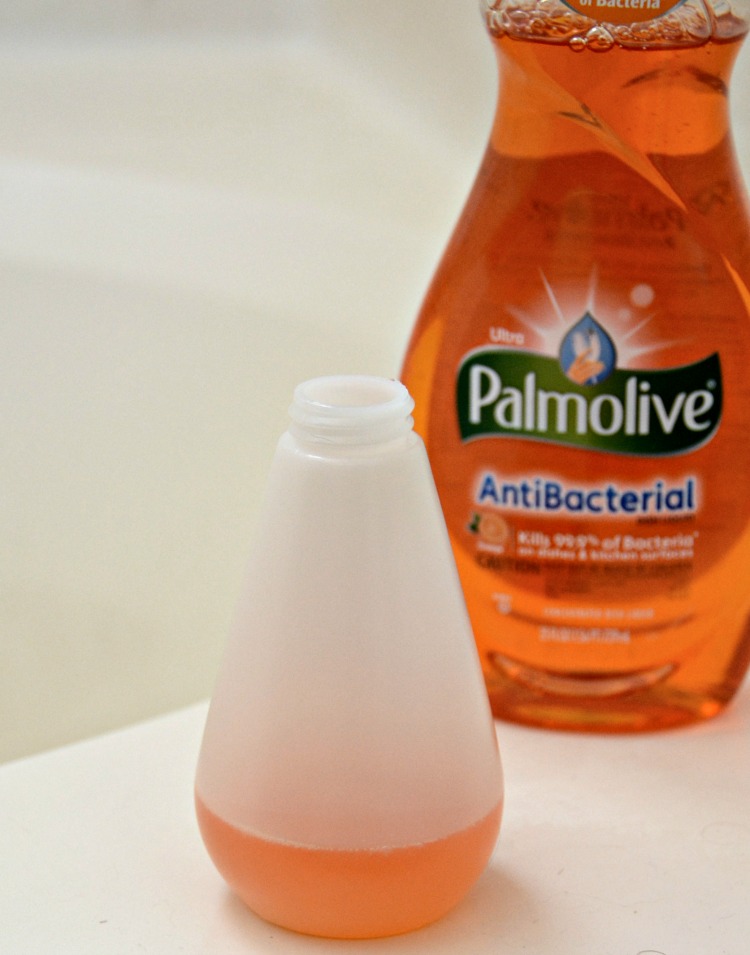 What are the ingredients of Palmolive dish soap?