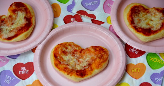 mini heart shape pizza for Valentine's Day