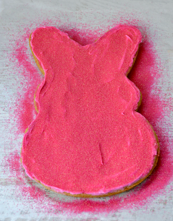 Love Peeps? Make a Peeps Cookie Cake in under 30 minutes with a cute Peeps cookie pan and pre-made sugar cookie dough!