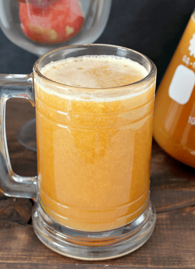 Looking for the perfect summer drink? How about beer cocktails? Try this surprisingly delicious Peach Beermosa. Beer is mixed with either fresh or frozen peaches for a truly unique summer drink.