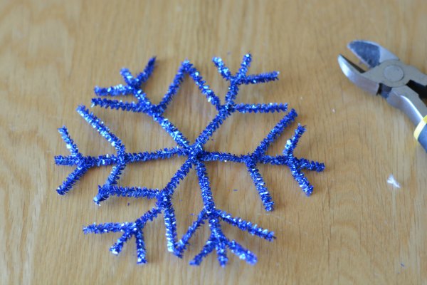 borax snowflakes craft