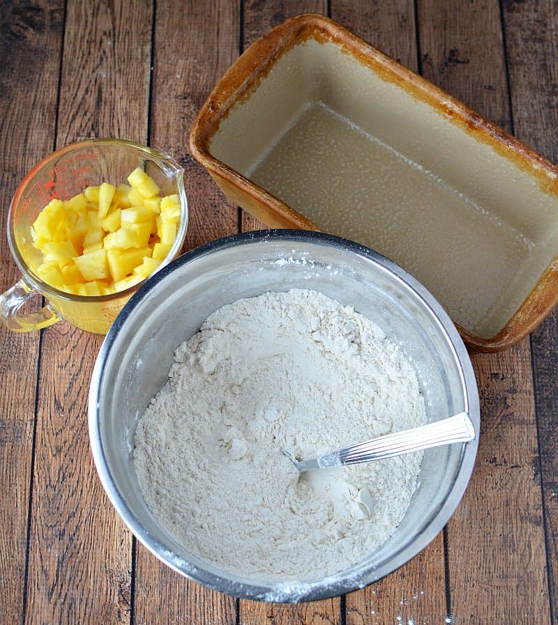 3 Ingredient Quick Pineapple Bread Recipe with Self-Rising ...