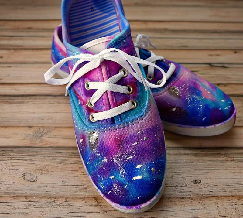 diy galaxy shoes paint