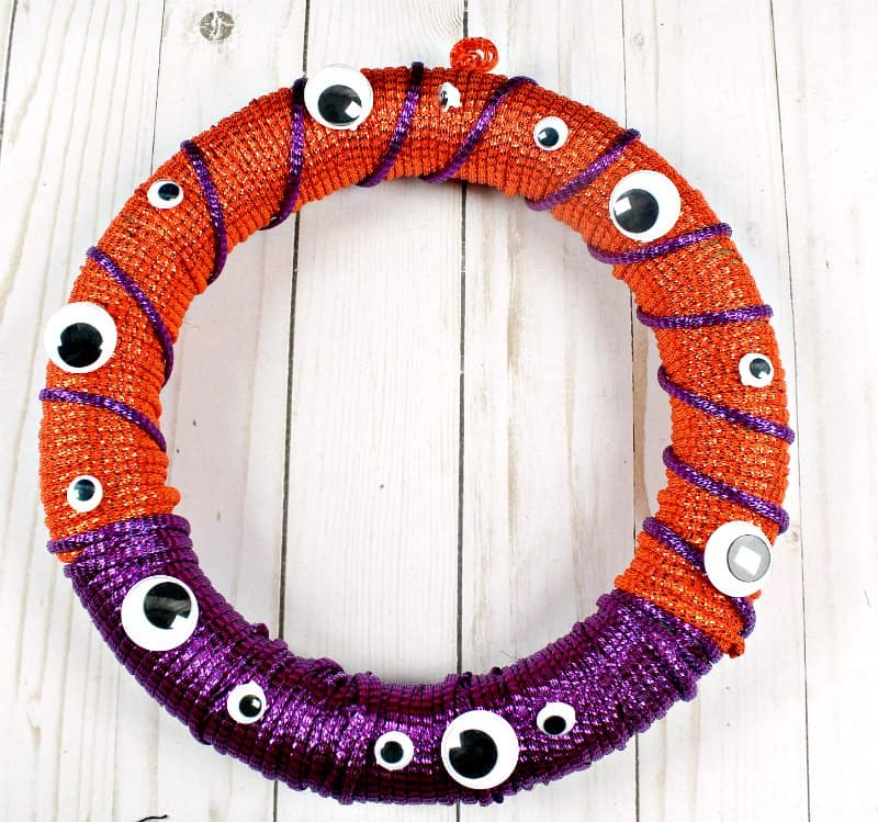 DIY Eyeball Wreath - Easy To Make Halloween Wreath Idea - Dear Creatives