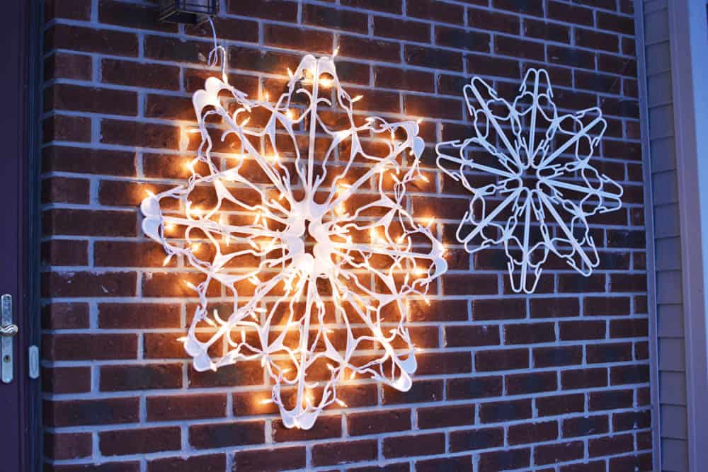 DIY Hanger Snowflake with Lights