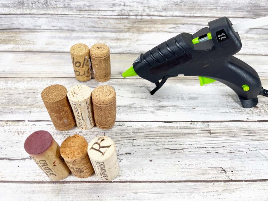 Wine corks in 3 rows with glue gun