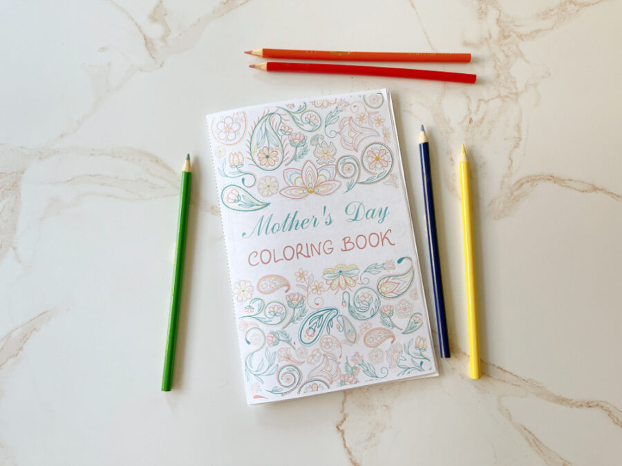 https://growingupgabel.com/wp-content/uploads/2023/04/Printable-Mothers-Day-coloring-book-900x675.jpeg