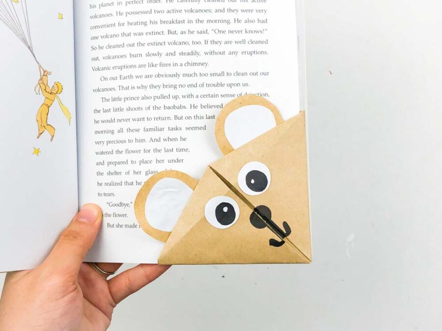 Bear origami corner bookmark